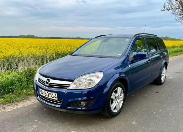 opel Opel Astra cena 8990 przebieg: 268000, rok produkcji 2008 z Łazy